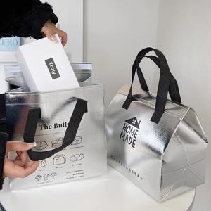 Sac isotherme pliable non tissé Baoren Spot Takeaway pour le refroidissement des gâteaux, du thé au lait, des collations et des sandwichs, avec logo imprimé et poignée. - Product Image 1