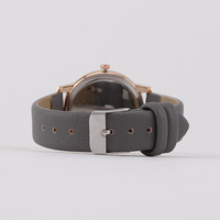 Montre pour femme à quartz avec bracelet en cuir, incrustée de diamants, style nordique, très tendance, pour collégiennes, personnalisation usine