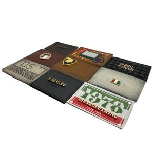 Plaque métallique personnalisée étiquettes de vêtement en gros marque logo lavable en relief métal <span class=keywords><strong>cuir</strong></span> <span class=keywords><strong>réparation</strong></span> patchs pour jeans - Product Image 1