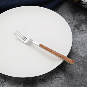 أدوات مائدة عالية الجودة من الفولاذ المقاوم للصدأ على الطراز الكوري، طقم ملاعق وشوك وسكاكين معدنية - Product Image 5