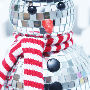 Decoraciones navideñas Bola de espejo creativa Muñeco de nieve Muñeca Ktv Hotel Centro comercial Decoración - Product Image 3