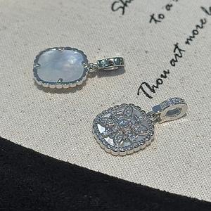 Colgante de Plata de Ley S925 con Diseño Simple y Moderno, Microincrustaciones de Flores Talladas, Componente de Joyería Medieval - Product Image 4