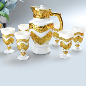 Juego de Vasos de Vidrio Dorado con Blanco al por Mayor, Juego de Jarra y Vasos con Tapa - Product Image 2