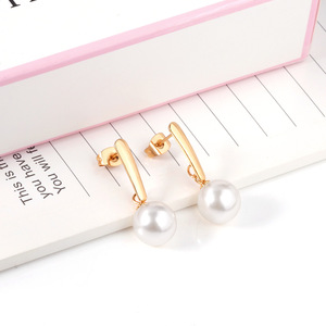 ต่างหูแบบห้อย ตุ้มหูทองประดับมุกเทียมสีขาว รูปทรงกลม ดีไซน์เรขาคณิต สำหรับเป็นของขวัญในโอกาสต่างๆ EA537801G - Product Image 2