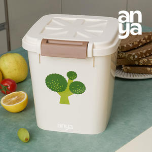 حاوية تخزين الأرز ANYA الملونة بأسلوب كلاسيكي سعة <span class=keywords><strong>2</strong></span> كجم مصنوعة من البولي بروبيلين والسيليكون مقاومة للماء مع غطاء متين خالية من مادة BPA محكمة الإغلاق وآمنة للطعام للاستخدام المنزلي - Product Image 5