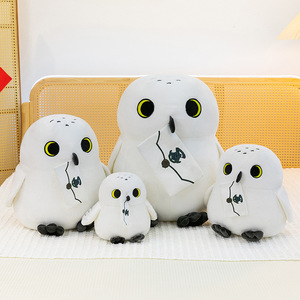 Peluche Gufo Bianco Hedwig Super Morbido in Cotone PP con Busta - Pupazzo Animale Imbottito a Forma di Gufo Cartone Animato - Product Image 4