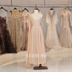 우아하고 심플한 샴페인색 프롬 드레스, 섹시한 V넥라인 A라인 드레스, 오프숄더 튤 소재의 스위트한 롱 이브닝 드레스 - Product Image 1