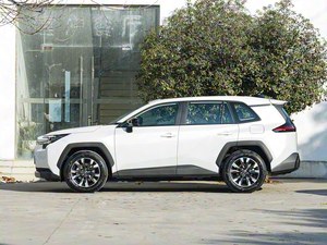 Toyota RAV4 2026, <span class=keywords><strong>SUV</strong></span> Compacto, Motor de Gasolina 2.0L, Tracción Delantera, Edición de Lujo, Vehículo Familiar Más Vendido - Product Image 4