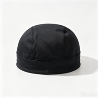 Bonnet de sport personnalisé avec logo, respirant, léger et extensible, idéal pour le cyclisme et la course à pied, à porter sous un casque.