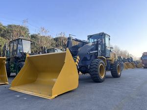 LW200F 4x4 Tracteur Compact Tractopelle avec chargeur frontal Chargeuse sur pneus Pompe moteur-Garantie 1 an - Product Image 6