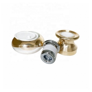 Tarro de Crema Cosmética Acrílico de Lujo Personalizable al por Mayor con Cabezal de Masaje Vibratorio - Product Image 3