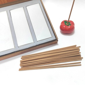 Bâtonnets d'encens naturels biologiques Oudh, bois d'agar, coriandre, écologiques, style japonais, design traditionnel, matière musquée, thé - Product Image 4