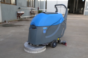 Lavasciuga Pavimenti a Spinta Manuale con Batteria, Macchina Autopropulsa per Lavaggio e Asciugatura Pavimenti - Product Image 4