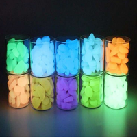 200 pièces par sac, petites pierres fluorescentes en plastique en forme de diamant de 1 cm, colorées, qui brillent dans le noir, pour la maison et le jardin
