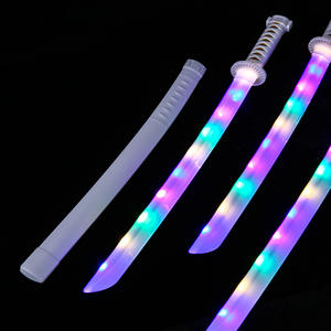 Jouets lumineux garçons nouveau créatif 67CM éclairage clignotant Cool Katana enfants jouets <span class=keywords><strong>Ninja</strong></span> <span class=keywords><strong>épée</strong></span> drôle couteau forme réaliste Katana <span class=keywords><strong>jouet</strong></span> - Product Image 4