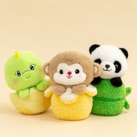 Juguetes de Peluche de Animales Ocultos en Frutas y Verduras, Mini Peluches de Panda, Conejo, Mono, Pollito y Ardilla para Decoración de Escritorio, Regalo para Niños