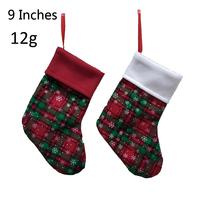 Mini chaussettes de Noël à carreaux rouges et verts avec flocons de neige, décorations suspendues pour cheminée, chaussettes cadeaux de Noël