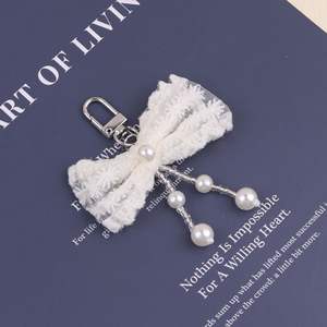 Lazo de encaje blanco y negro llavero bolsa encanto corazón femenino decoración cadena accesorio perla borla colgante - Product Image 4