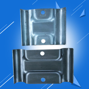 Abrazadera de Tubo de Acero Inoxidable Cyj 11, Abrazaderas Individuales para Vehículos y Maquinaria, Acabado en Zinc, Hecho a Medida - Product Image 1