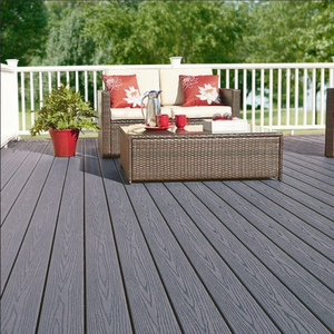 Tarima de Madera Compuesta WPC para Exteriores, Resistente al Agua, con Acabado Cepillado - Product Image 4