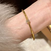 Nouveauté Cadeau de la Saint-Valentin Anniversaire Femme Bijoux Argent Sterling 925 Moissanite Bracelet Planète