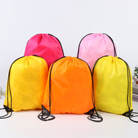 Sac à dos à cordon personnalisé en polyester 210D, léger, souple, pour la gym, l'école, les voyages et le rangement