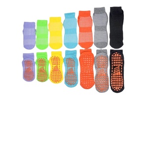 Calcetines Antideslizantes de Silicona para Piso, Talla Grande, para Niños y Adultos, Calcetines para <span class=keywords><strong>Trampolín</strong></span>, Yoga, Antideslizantes, OEM, Personalizados, Venta al Por Mayor - Product Image 4