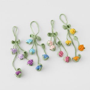 Pour TK TSLZ-20221580 Décoration mignonne pour rétroviseur de voiture en forme de rose multi-têtes tricotée à la main - Product Image 5
