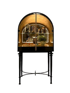 Luminaire italien de luxe Armoire de rangement vintage en verre arqué Villa design haut de gamme Salon Ménage Armoire à vin en - Product Image 1