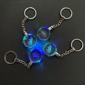 Elegante Anillo de Aleación de Zinc con Diseño de Cubo de Hielo, Recuerdo, Logotipo Personalizado, Mercancía Portátil para Eventos, Llaveros de Cristal Personalizados con Luz LED - Product Image 1