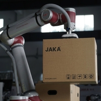 Robot collaboratif JAKA Zu12 à 6 axes, charge utile de 12 kg, portée de 1327 mm, pour l'automatisation de la tâche de machines CNC, le chargement de billettes métalliques