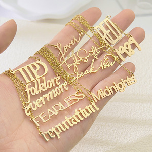 <span class=keywords><strong>Taylor</strong></span> <span class=keywords><strong>Album</strong></span> Carta en inglés Fan Merchandise Collar con colgante de acero inoxidable conmemorativo de una pieza Dropshipping al por mayor - Product Image 2