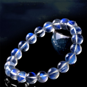Bracelet en pierre de lune blanche naturelle indienne, verre de glace, lumière bleue intense, collection femme, bracelet à anneau unique en cristal - Product Image 1