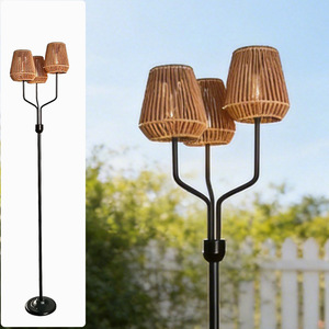 Lampe solaire de jardin Han Sixin à 3 têtes, étanche, en rotin, pour cour extérieure, lampadaire paysager - Product Image 1