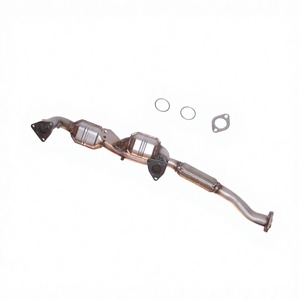 Convertisseur universel de <span class=keywords><strong>catalyseur</strong></span> à trois voies d'échappement de voiture Oem pour Nissan Cefiro A32 Auto Parts - Product Image 1