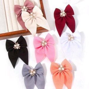 Venta al por Mayor de Pinzas de Pelo Tipo Pico de Pato en Colores Pastel con Perlas y Diamantes de Imitación, Diseño Moderno, Accesorios para el Cabello Infantil - Product Image 5