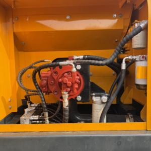 Excavatrice hydraulique Hyundai 225 d'occasion/neuve en option - Product Image 4