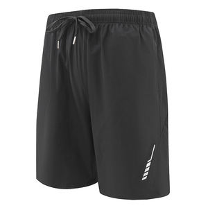 กางเกงขาสั้นกีฬาฤดูร้อนของผู้ชายกางเกงชายหาดทรงหลวมเอวยางยืดระบายอากาศได้ดีผ้าไหมเย็นใส่สบายสีพื้น - Product Image 2