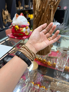 สร้อยข้อมือไม้กฤษณาเวียดนามทำมือ 8 มม. 108 เม็ดกลม ไม้ธรรมชาติ กลิ่นหอม สำหรับทำสมาธิ - Product Image 6