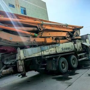 Camión bomba de hormigón Zoomlion Mercedes de 47 metros fabricado en 2012, con una cotización de <span class=keywords><strong>250</strong></span>.000 <span class=keywords><strong>RMB</strong></span> - Product Image 5