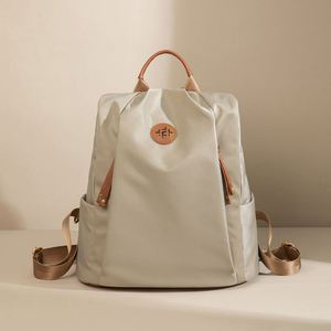 Bolso informal antirrobo avanzado para mujer, impermeable, de nailon, ligero, coreano, Popular, 20-35L, gran capacidad, cierre de cremallera - Product Image 6