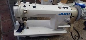 Machine à coudre industrielle JUKI 1541 d'occasion, point noué, pour cuir, avec transport par patin, 6000 points/min, vente en gros - Product Image 4