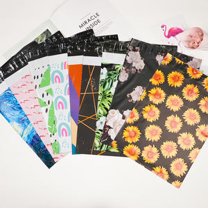 Solution d'emballage écologique, sacs postaux en papier personnalisés pour le commerce électronique et la vente au détail - Product Image 1