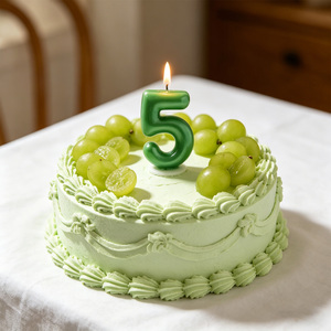 Candela a Forma di Numero 5 Verde per Feste, Design a Cuore, 6 Cm, Candele per Compleanno - Product Image 4