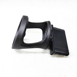 Support de gobelet arrière en plastique avec base de drainage pour Mercedes Benz Vito, montage intérieur, 2016-2023 - Product Image 4