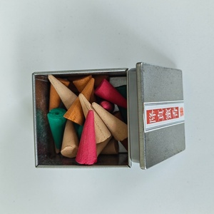 ธูปหอมแบบไหลย้อนกลับ กลิ่นหอมนาน สำหรับตกแต่งบ้าน พร้อมควันหอมละมุน - Product Image 4