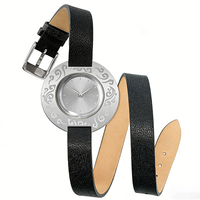 Montre à quartz de classe affaires avec boîtier robuste et mouvement de précision, montre à mouvement spécialisé haut de gamme