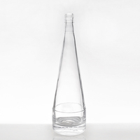 Bouteilles en verre transparentes de grande capacité pour boissons, vente en gros directe d'usine, bouteilles en verre pour spiritueux avec couvercle personnalisé