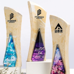 Coupe trophée en cristal en forme de cœur pour compétitions scolaires, d'entreprise, de danse, de sport et de jeux - Product Image 2