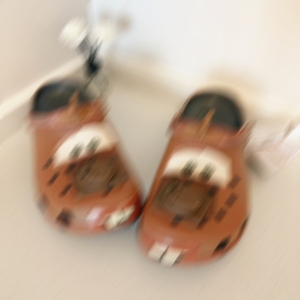 Caroban Scarpe da Spiaggia Casual e Trendy per Uomo e Donna, Sandali Estivi Casual, Zoccoli e Ciabatte - Product Image 2